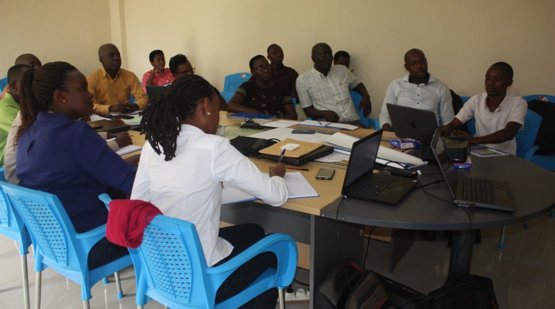 Formation du Staff TWITEHO AMAGARA sur les modules de la santé sexuelle et Reproductive chez les Jeunes et Adolescents