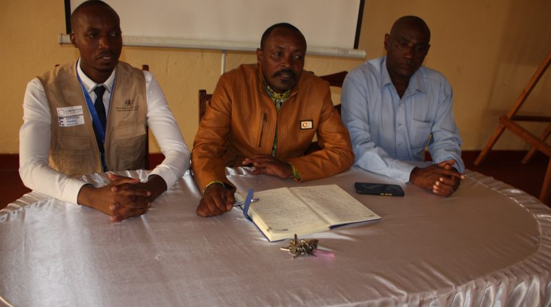 Renforcer et établir des mécanismes de retour d’information entre les représentants des adolescents, des acteurs religieux, en province de Mwaro